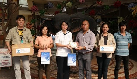 Supported Textbooks and Fiction to Mahidol University in Nakhon Pathom