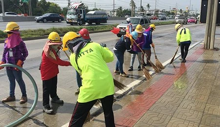 “Cleaning Public Road near D-182 Project, Pathum Thani”