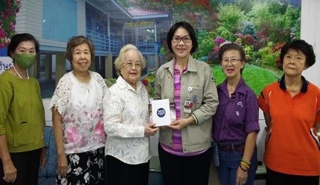 Donated "Diaries and Desk Calendars"