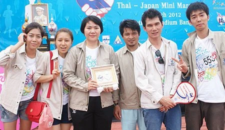 Participates Tsunami & Flood Thai-Japan Mini Marathon Activity