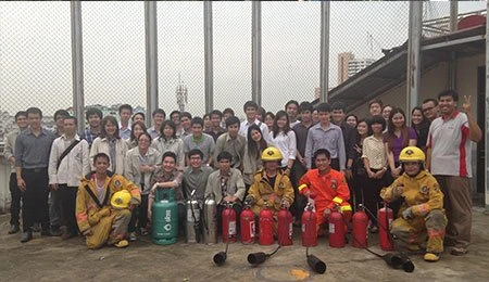 กิจกรรม GET FIT WITH KNT 