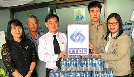 Supported for flood victims