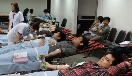 The 1st Blood Donation with Rajavithi Hospital