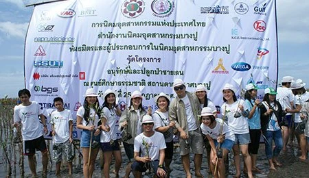 Participates to Conserve and Mangrove Forests in Samut Prakan Province
