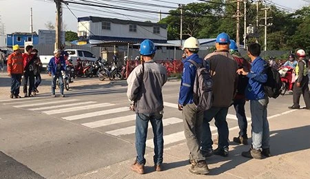 Controlled “Traffic” 