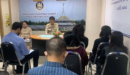 Attended the Seminar with “Bangkok Employment Office”