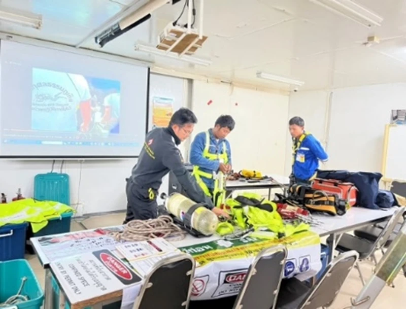 Specific training course “Confined Space Entry”